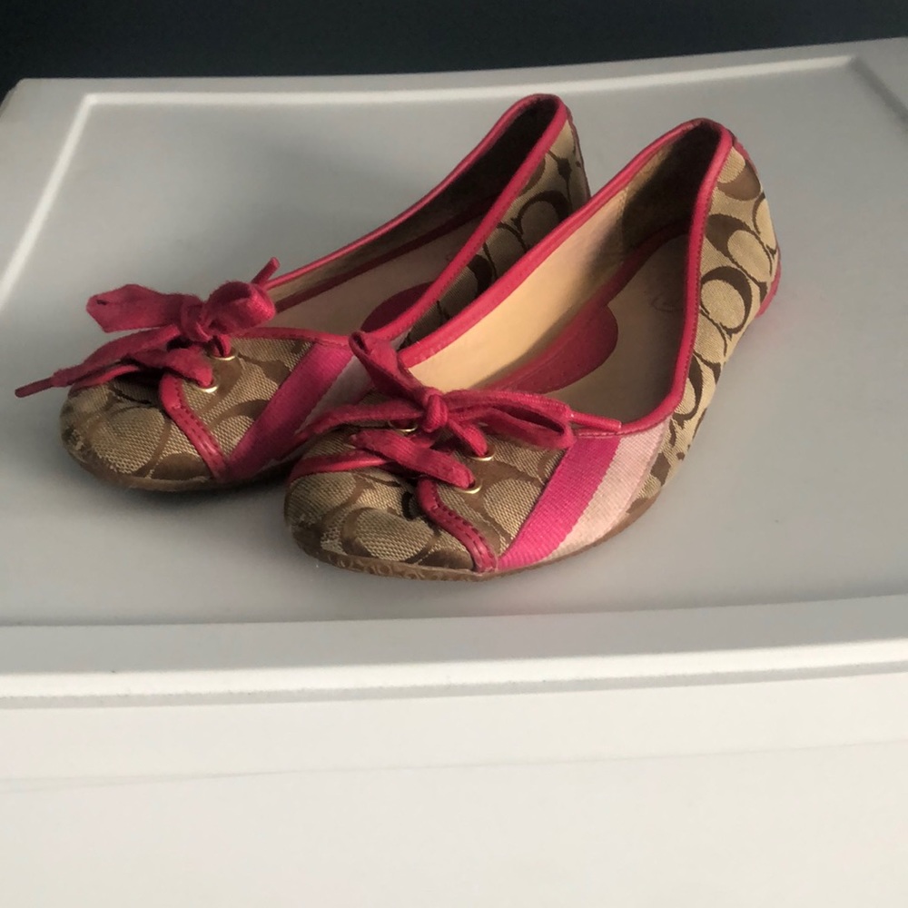 Coach Flats